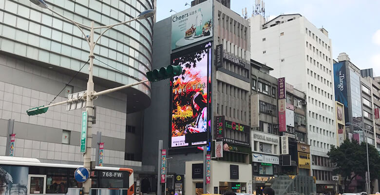 南西商圈  大型LED廣告